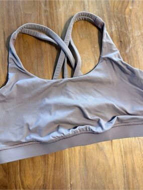 Lululemon Free to Be Serene Bra